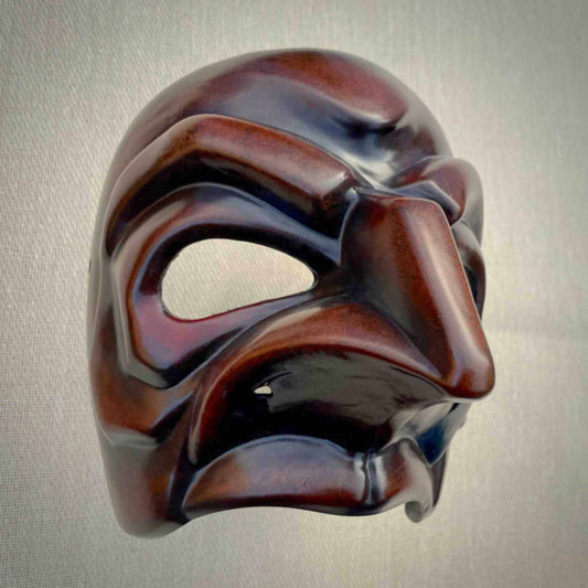 Magnifico Commedia dell'Arte Theatre Mask Side View